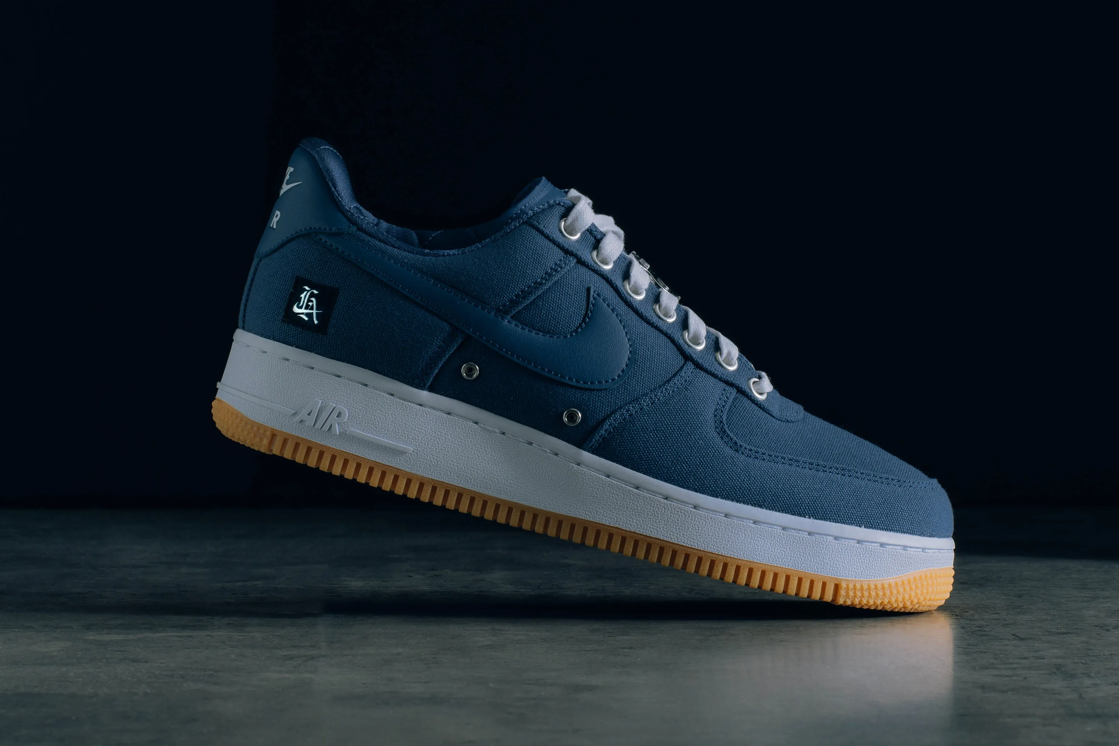 Air Force 1 Low West Coast - Diffused Blue/White