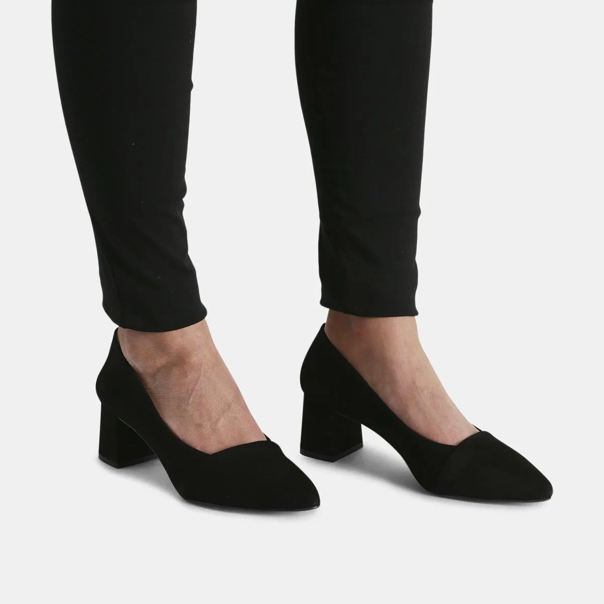 Allison Suede Pump (Black)