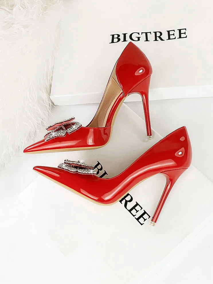 Butterfly Banquet Fashion Style Patent Leather Side Hollow Rhinestone