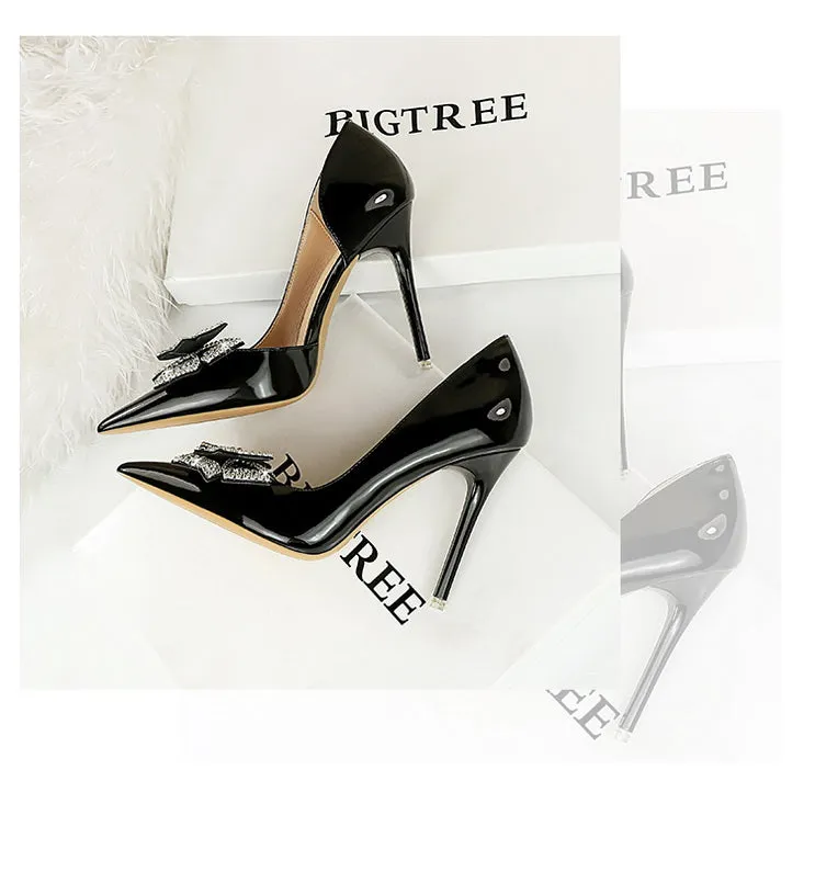 Butterfly Banquet Fashion Style Patent Leather Side Hollow Rhinestone