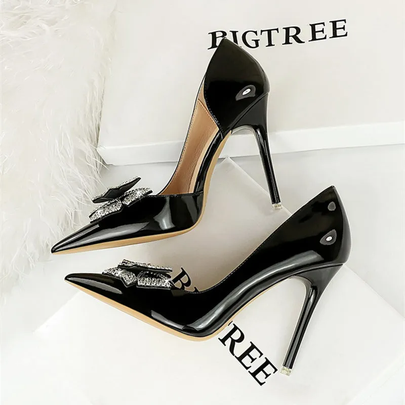Butterfly Banquet Fashion Style Patent Leather Side Hollow Rhinestone