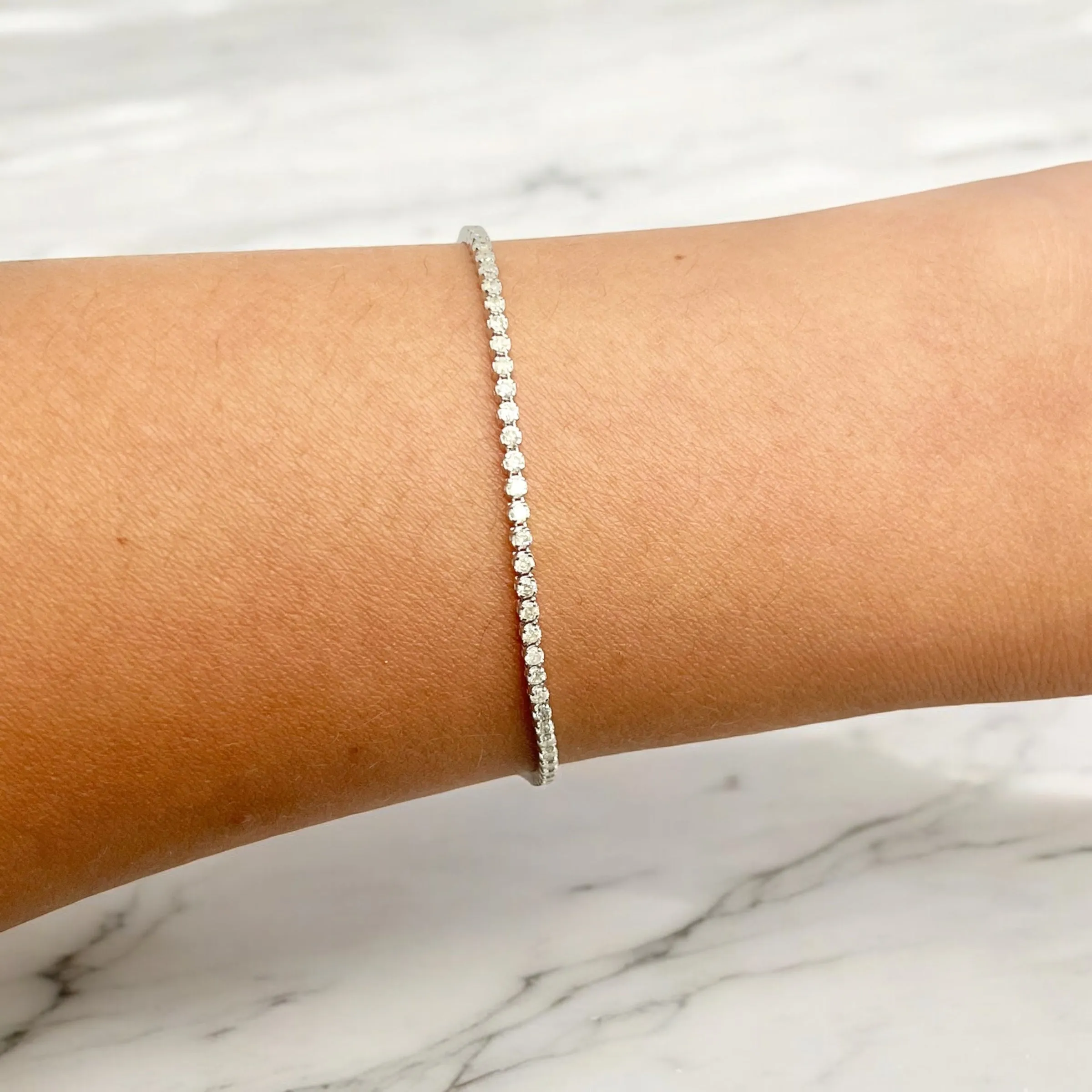 SPORTY TENNIS BRACELET