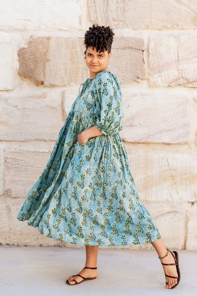 Sukra Dress